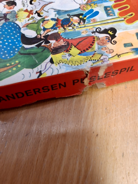 Puslespil Kejserens nye klæder af H.C. Andersen